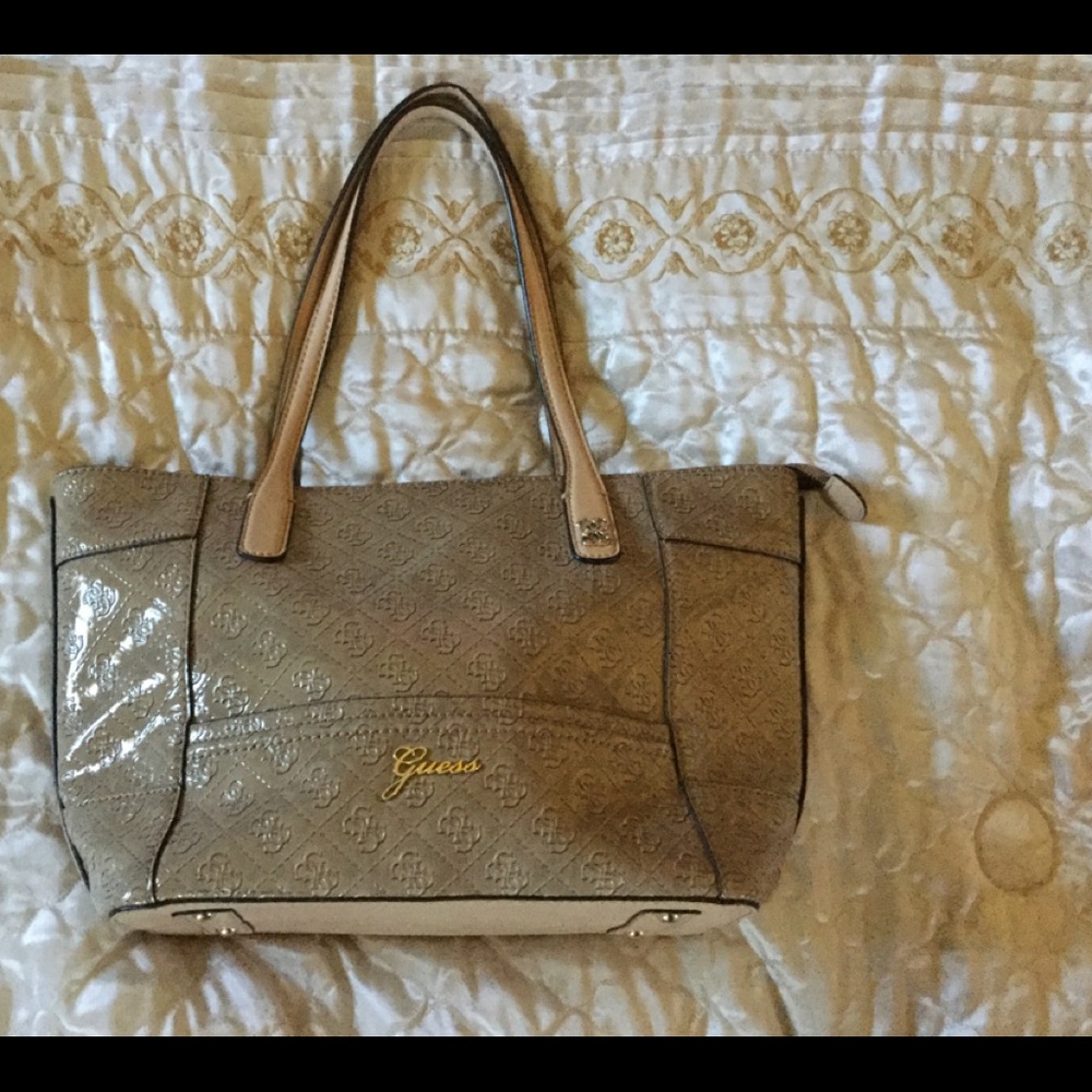 Guess purse